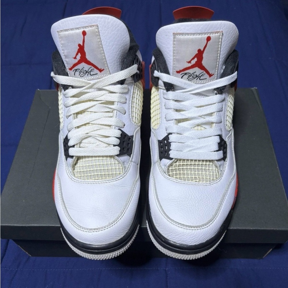 Jordan 4 Retro Red Cement 2023 Size 9